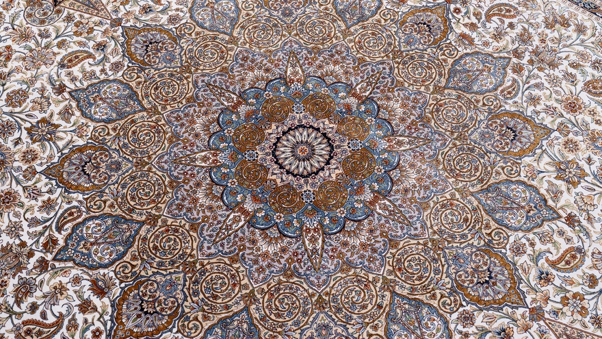 Qom  Dahlia Carpet 300x200