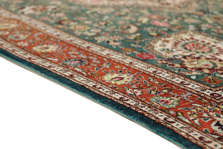 Qom Silk Carpet 151x102