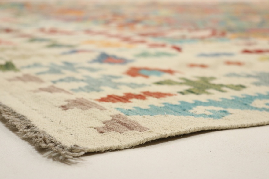 Kilim Carpet  484x303