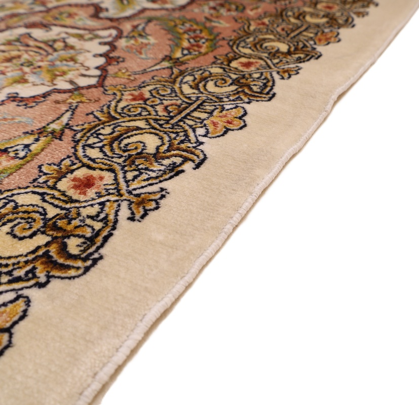 Qum Desigmer  300x200