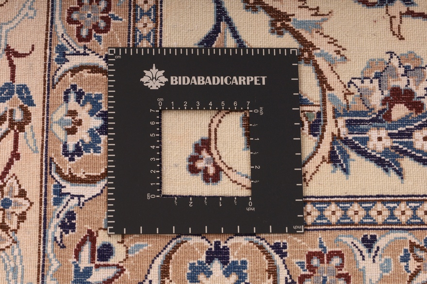 Nain9La Carpet  306x292