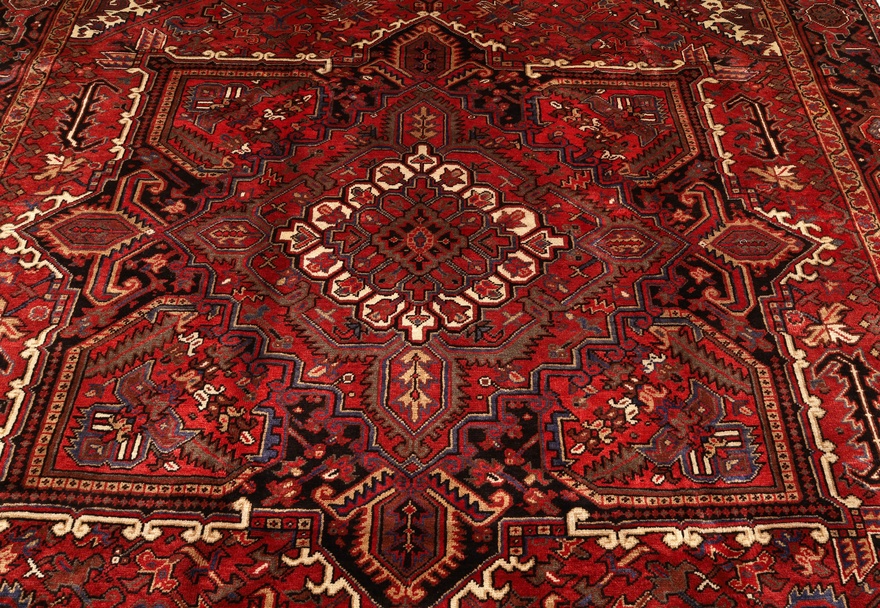 Heriz Carpet 338x258