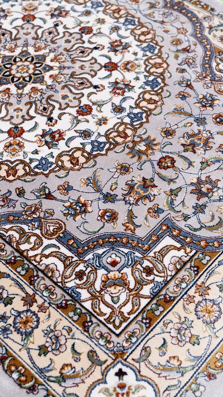 Qom  Dahlia Carpet 90x60