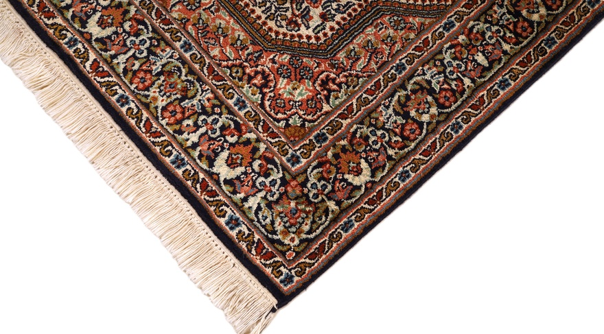 Kashmir Silk Carpet 122x83