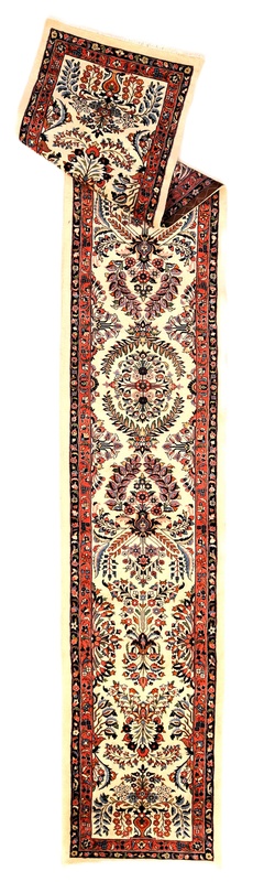 Sarouk Carpet  490x82