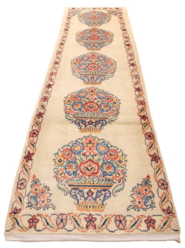 Sarough Carpet 298x90