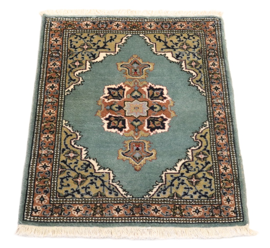 Tabriz Carpet 79x58