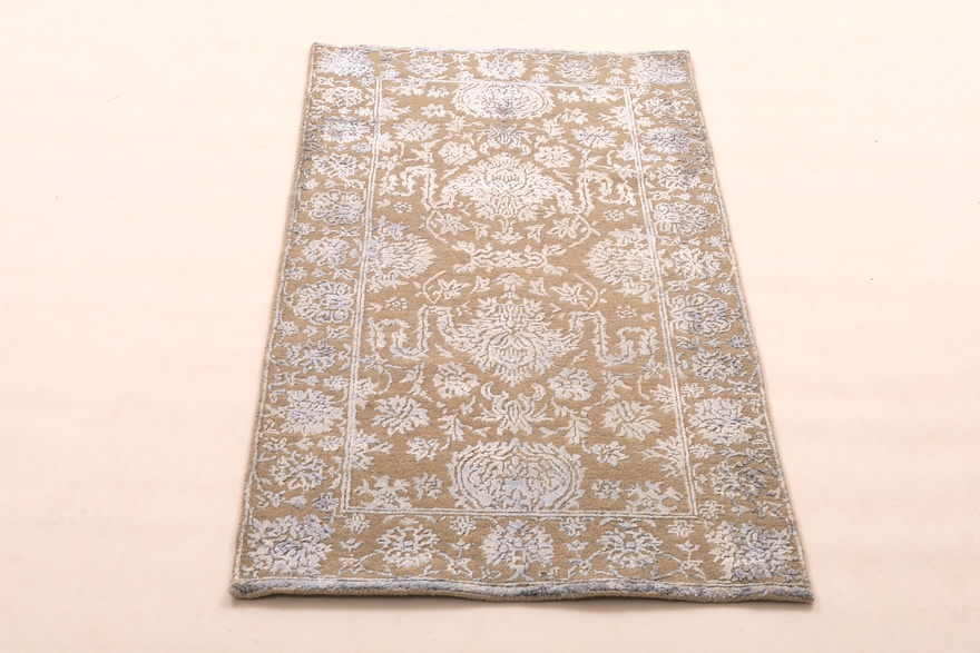 Modern Lotus Carpet 141x72