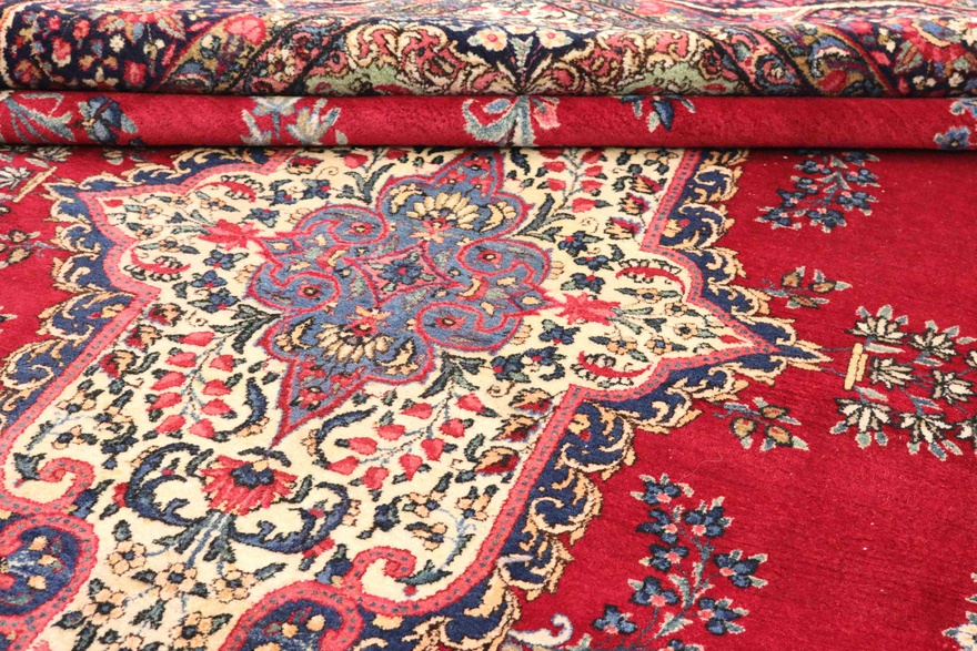 Yazd Carpet 367x267