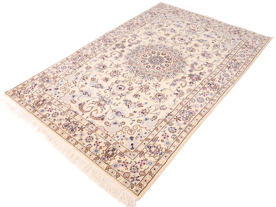 Nain9La Carpet 212x132