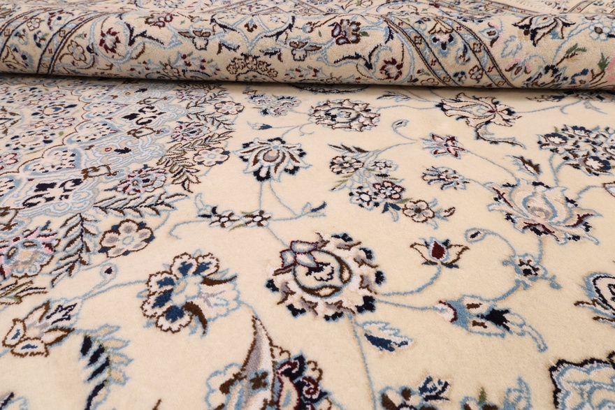 Naien 9La Carpet 344x248
