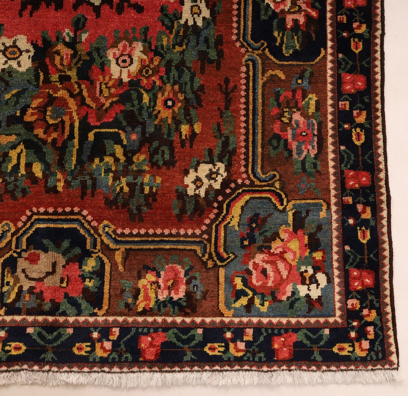 Antique BAKHTIAR 243x155