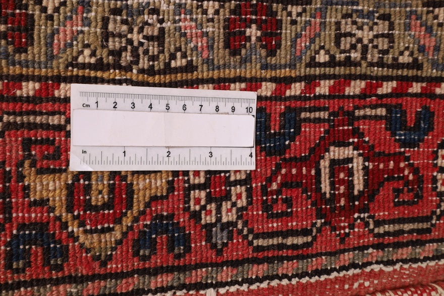 Heriz Antique Carpet 204x140