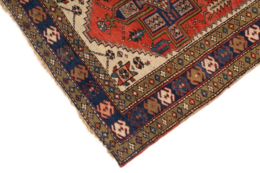 Antique Heriz Carpet  330x100