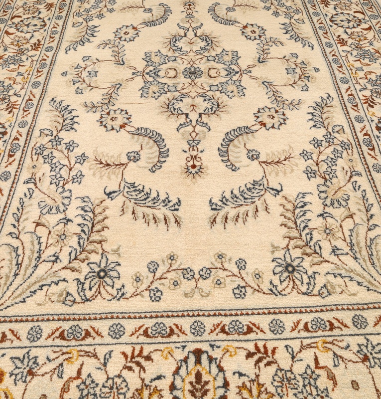 Kashan Tawasoli Carpet 160x102