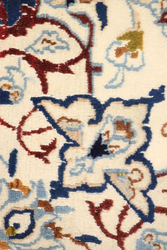 NAIN 9 La carpet 317x200