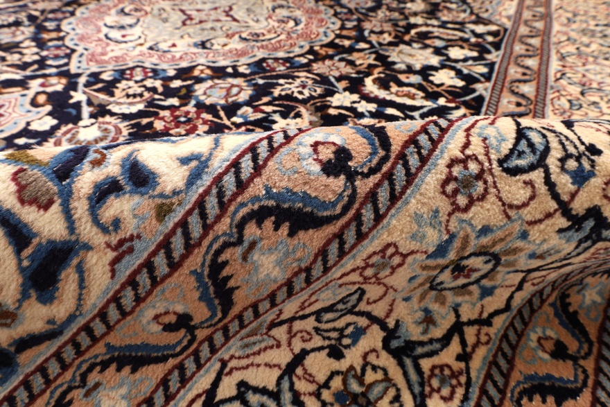 NAIN 9La Carpet  295x198