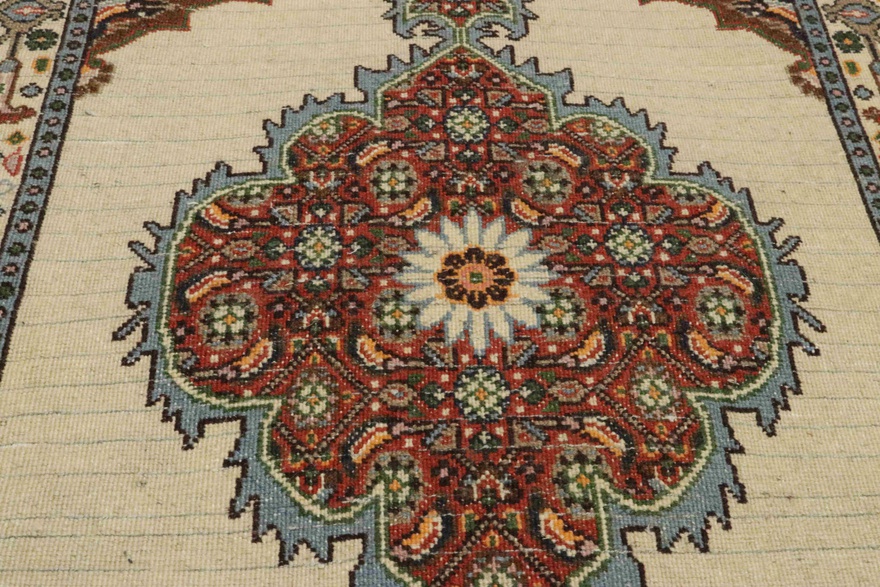 Moud Carpet 86x58
