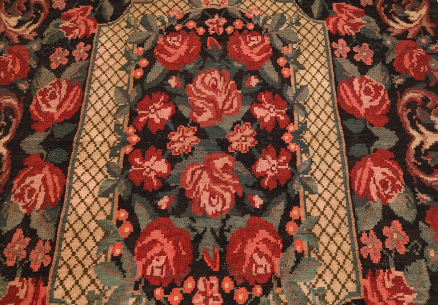 Antique Kilim Rose  Carpet  253x173