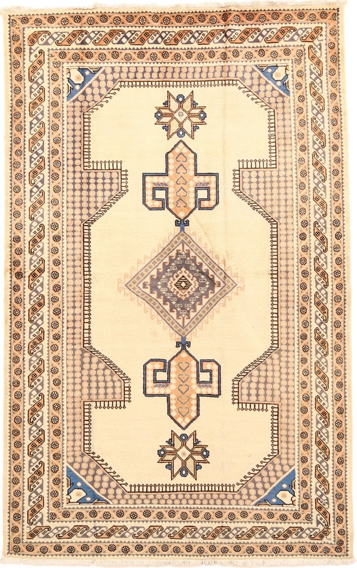 Ardebil Carpet 269x169