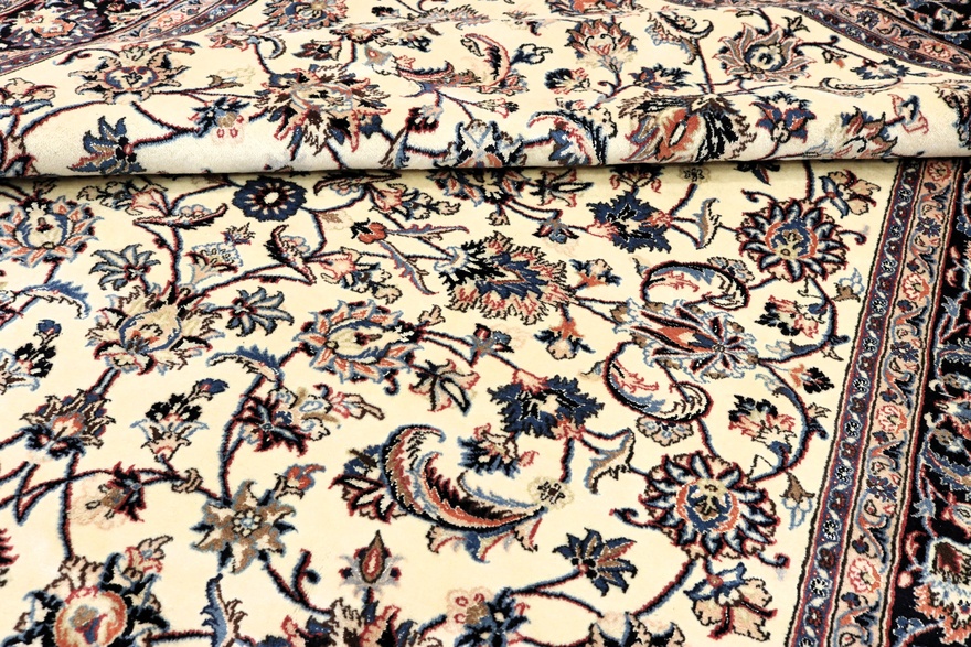 Mashad Carpet  304x193