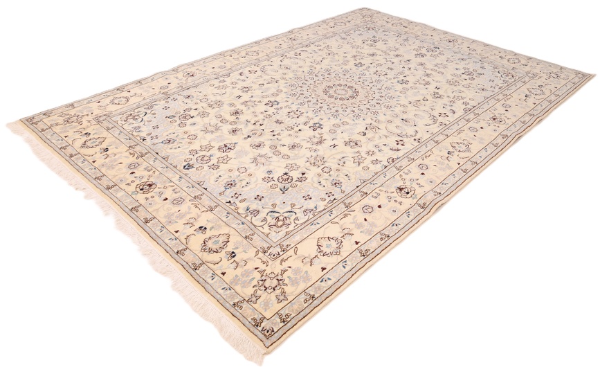 Nain 9 La Carpet  303x207