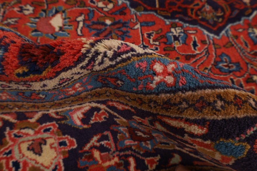 Sarouk Carpet  305x198