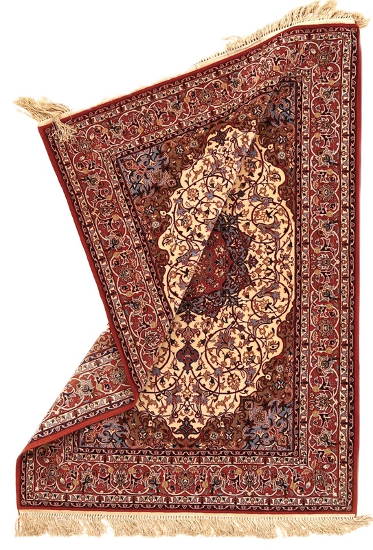 Isfahan Carpet 162x115