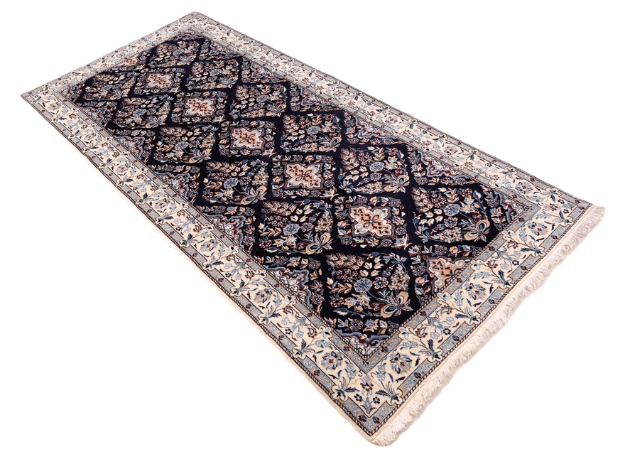 Nain 6La Carpet  225x99