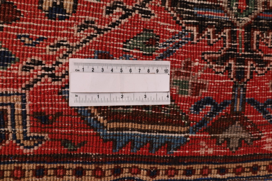 Heriz Antique Carpet  150x93