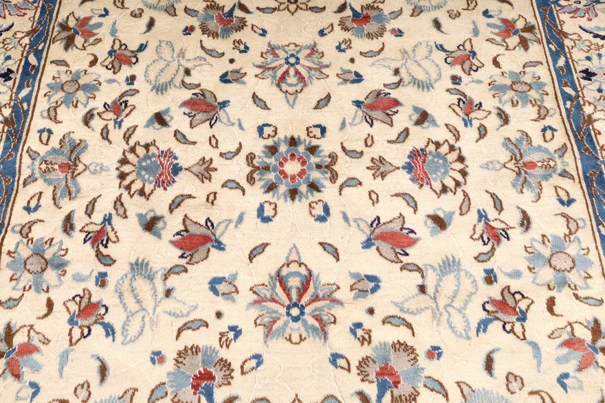 Nain 9 La Carpet 211x121