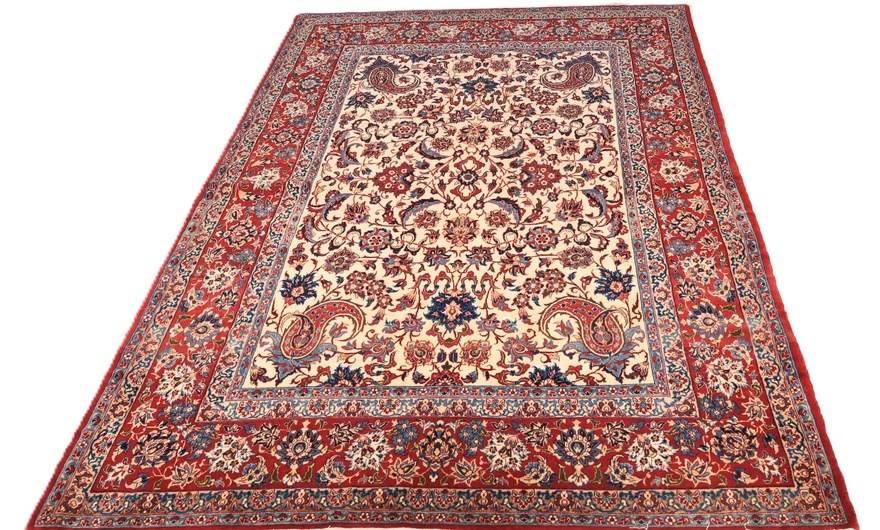 Antique ISFEHAN Carpet 225x148
