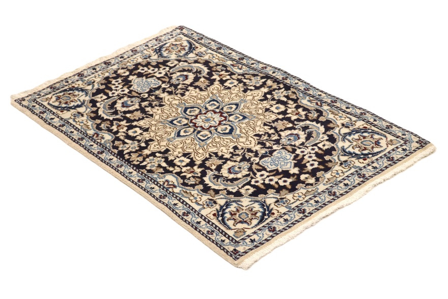 Nain Carpet 139x89