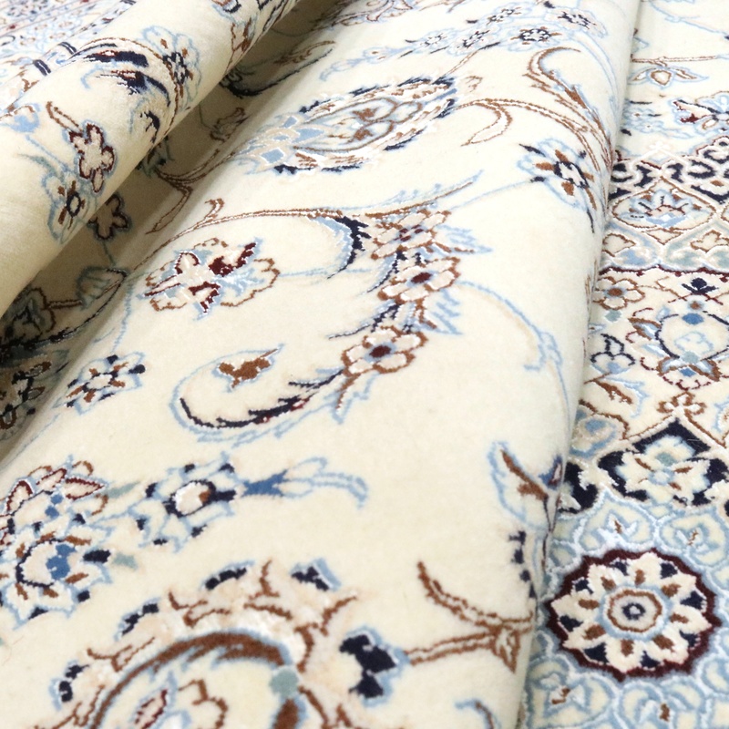 Nain6La carpet 365x247