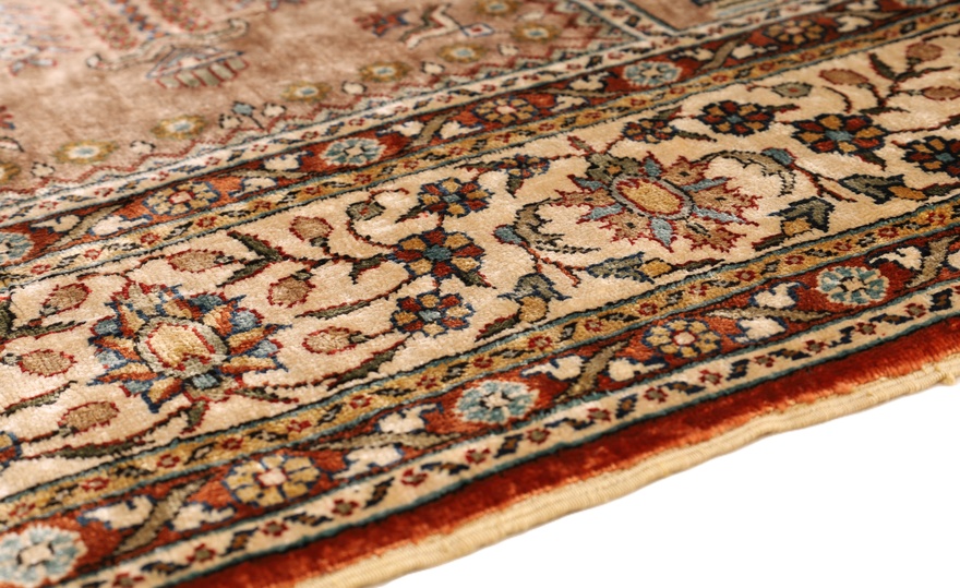 Turkie Silk  Estanbul Carpet  150x70