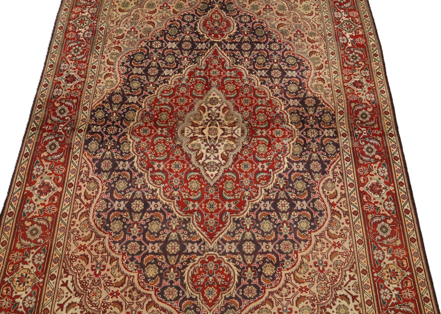 Tabriz Antique Carpet  192x141