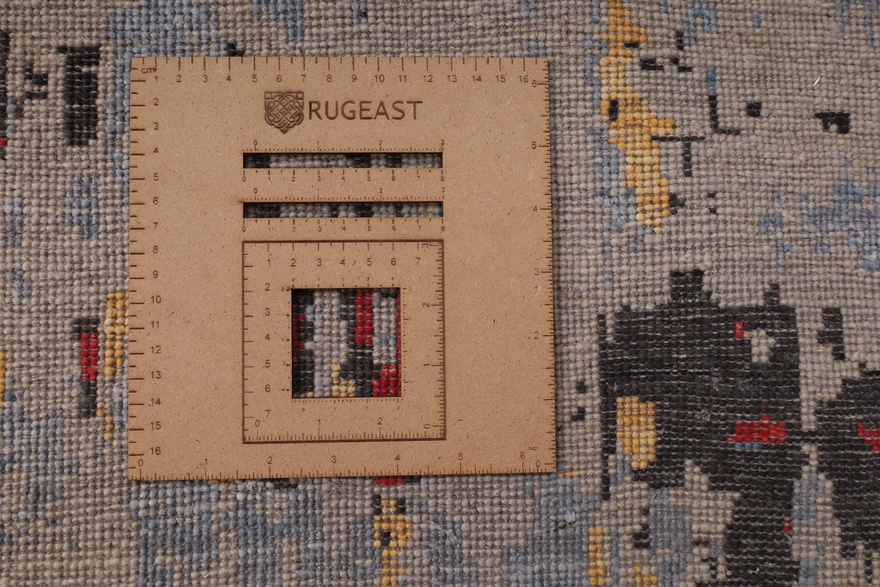 MODERN LOTUS Carpet 305x241