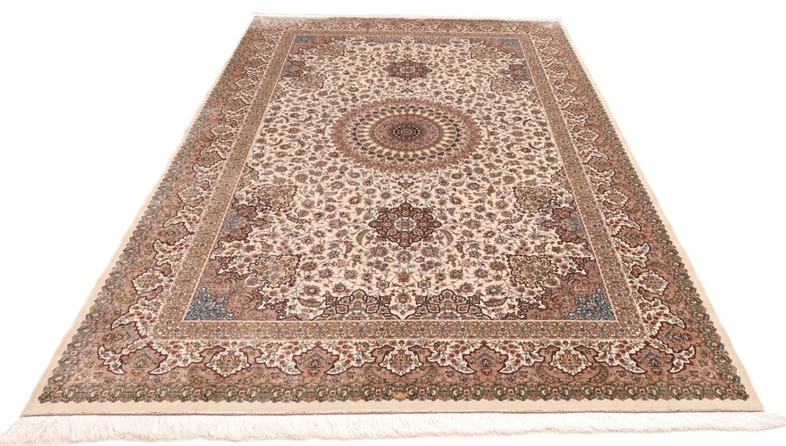 Qum Desigmer  300x200