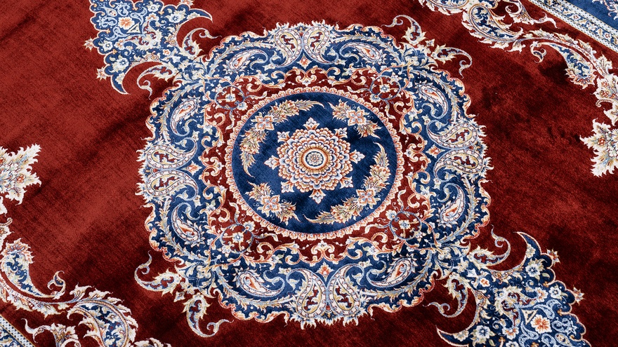 Qom  Dahlia Carpet 180x120
