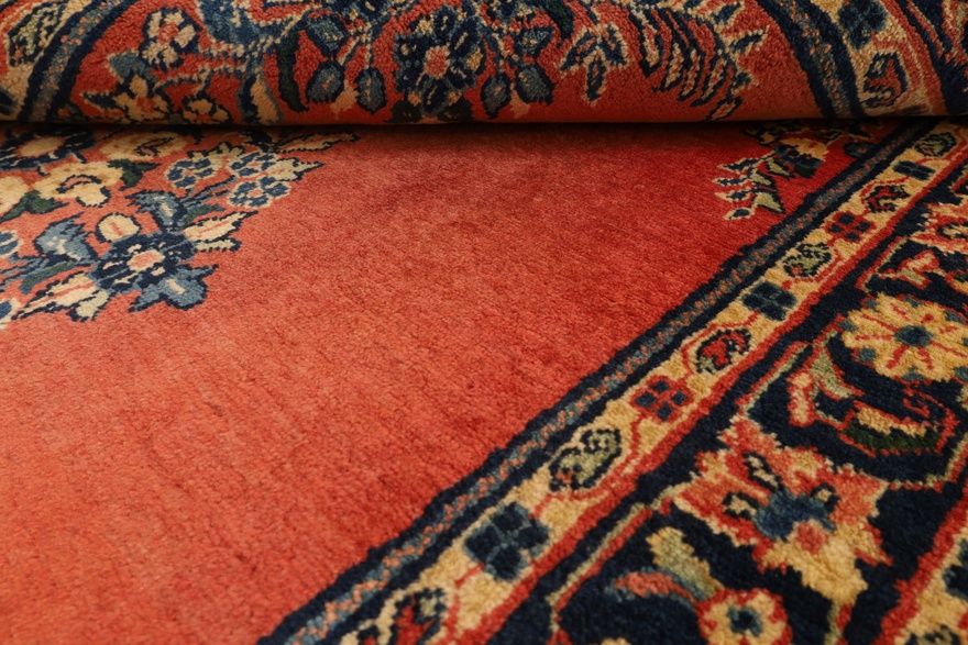 Sarouk Carpet 166x102