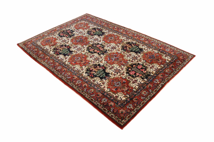 Bakhtiar Carpet 297x200