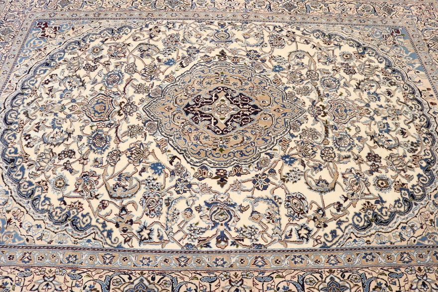 Nain 9 La carpet 299x209