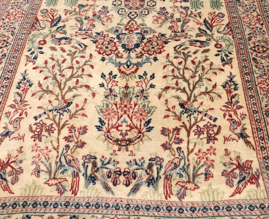 Antique Nain6La Carpet 120x74