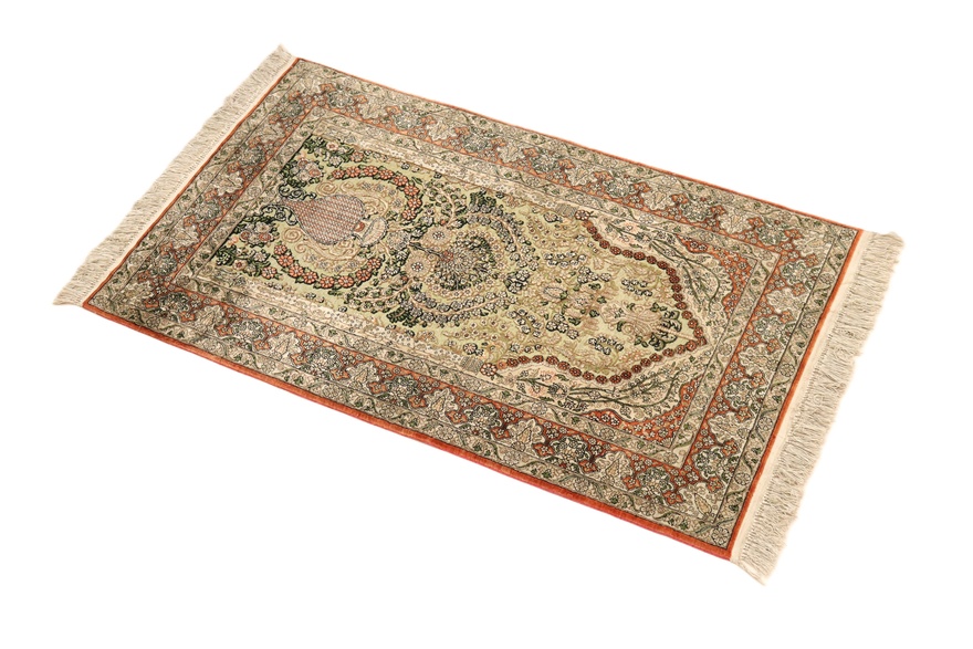 Herike Silk Carpet 125x77