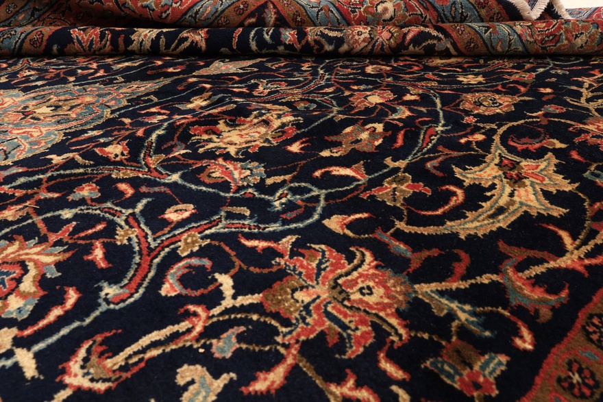 Sarouk Carpet  382x210