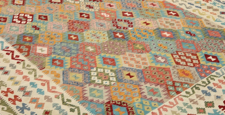 Kilim Carpet  484x303