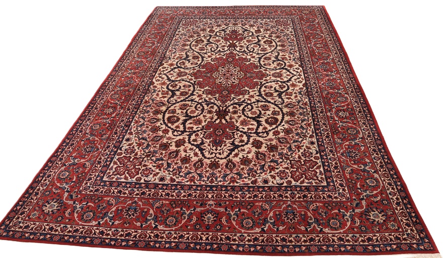 Antique Isfehan Carpet 454x296