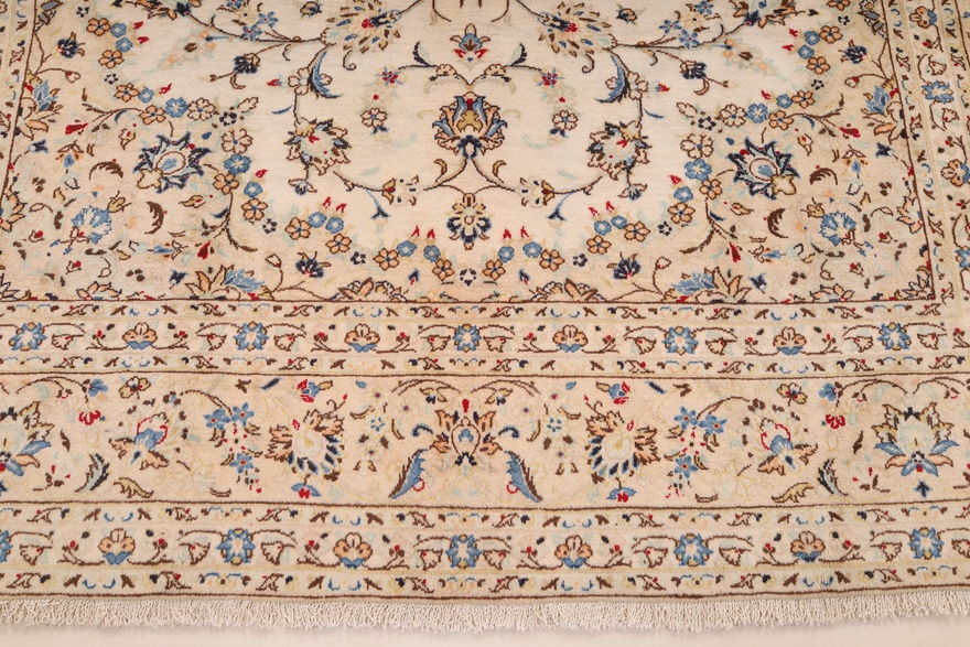 Kashan Carpet  350x250