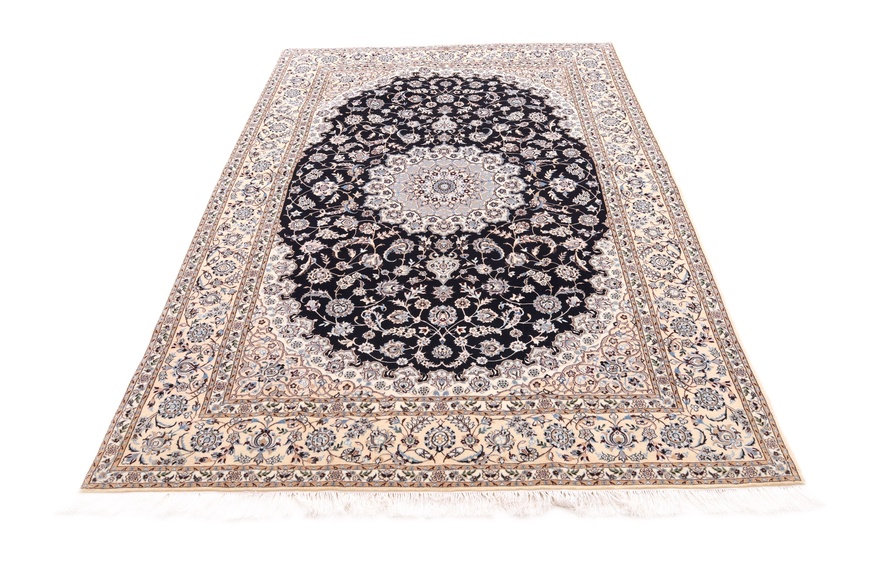Nain 6 La Carpet 265x176