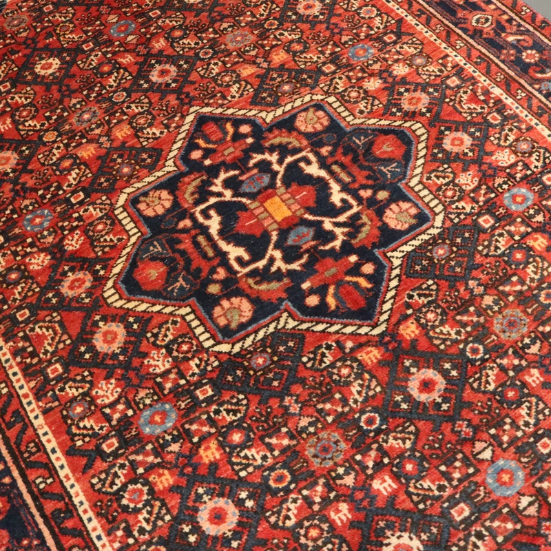 Hosenabad carpet 194x144